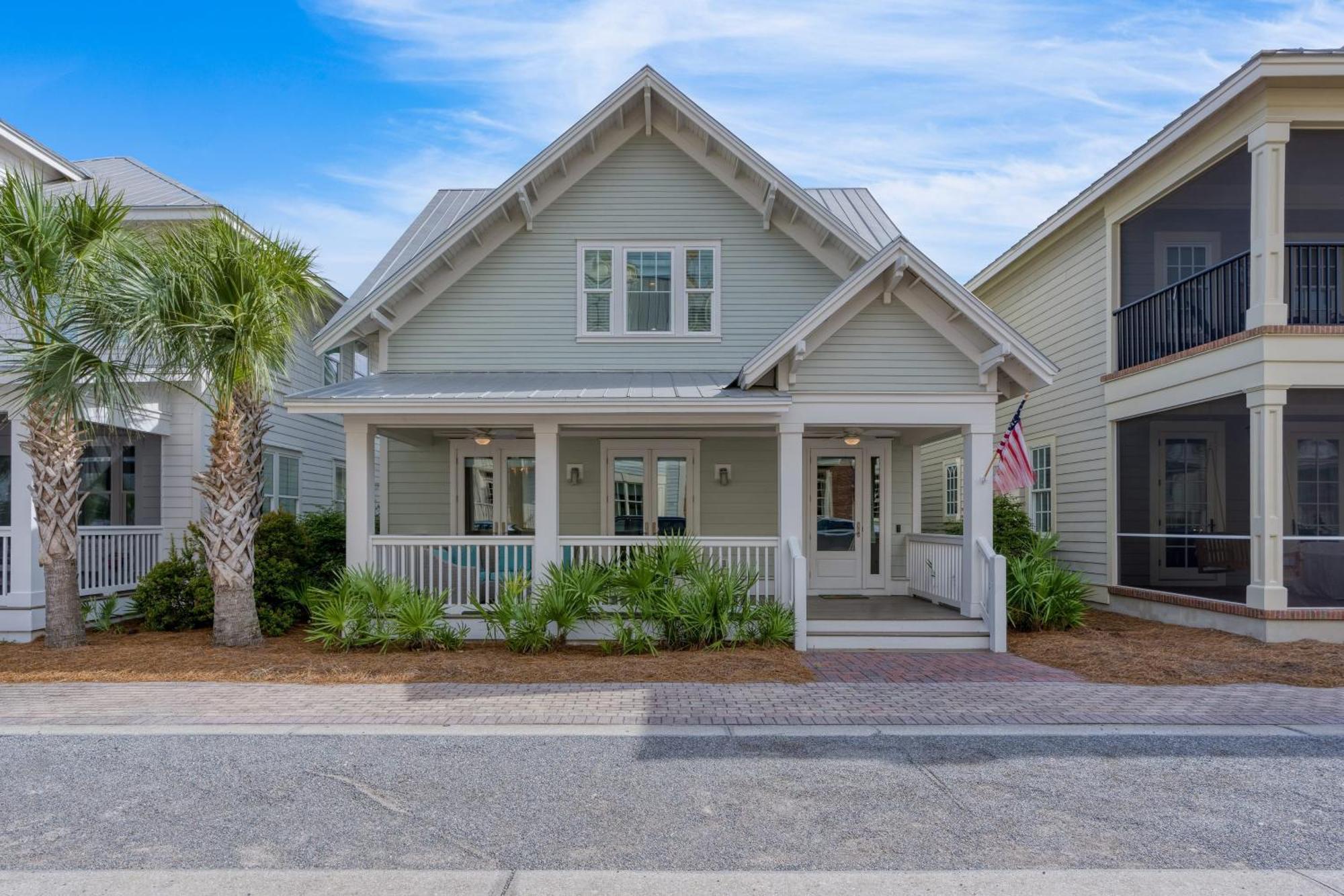 Shine On The Shore By Avantstay Pool Golf Cart Holiday home